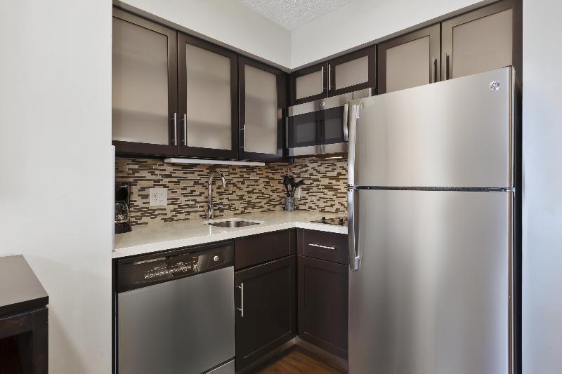 Staybridge Suites Detroit-Utica By Ihg Dış mekan fotoğraf