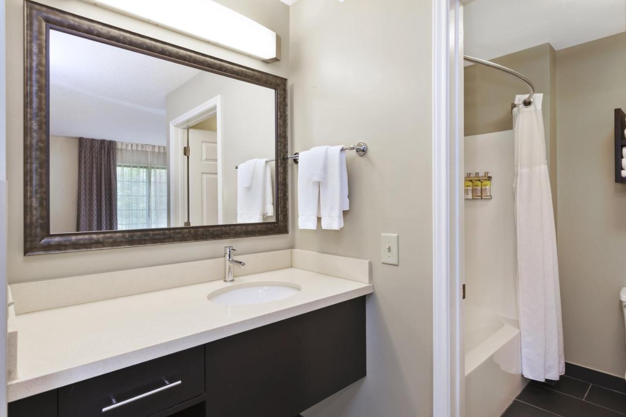 Staybridge Suites Detroit-Utica By Ihg Dış mekan fotoğraf