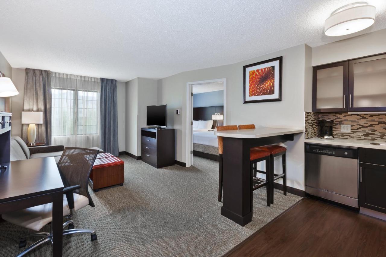 Staybridge Suites Detroit-Utica By Ihg Dış mekan fotoğraf